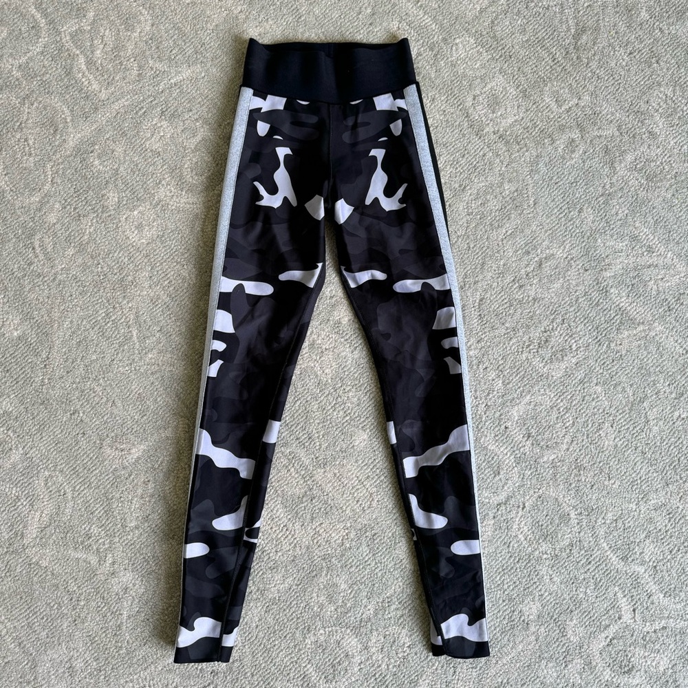 Ultracor Luxe Camo Stripe Leggings